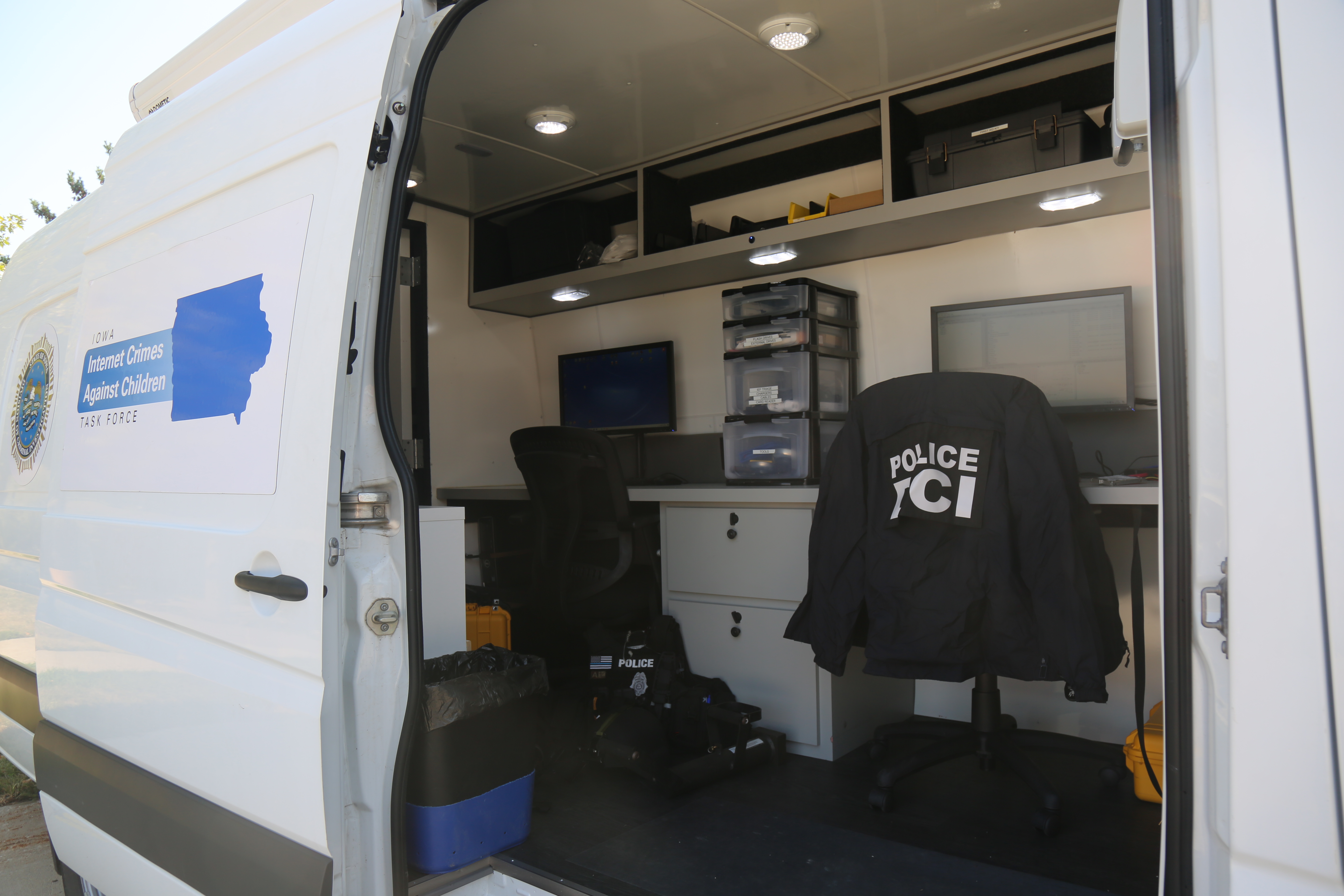 Electronic Detection K9 and Mobile Digital Forensics Lab Tackle Rise In